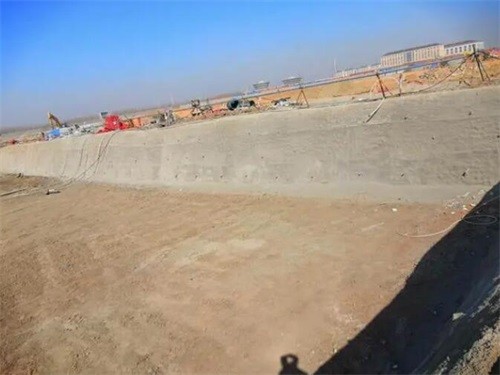 连南高铁桩基础建设