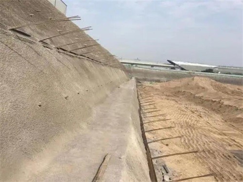 连南河道边坡加固